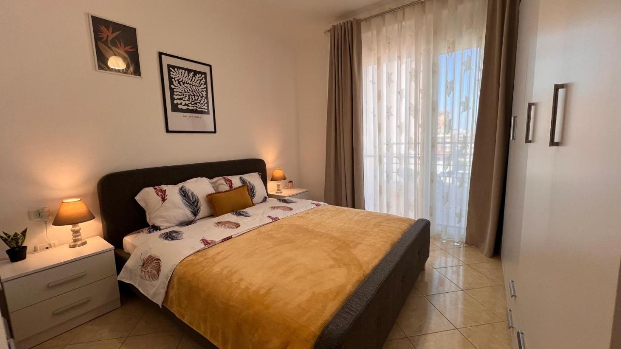 Danny Apartment ดูร์เรส ภายนอก รูปภาพ