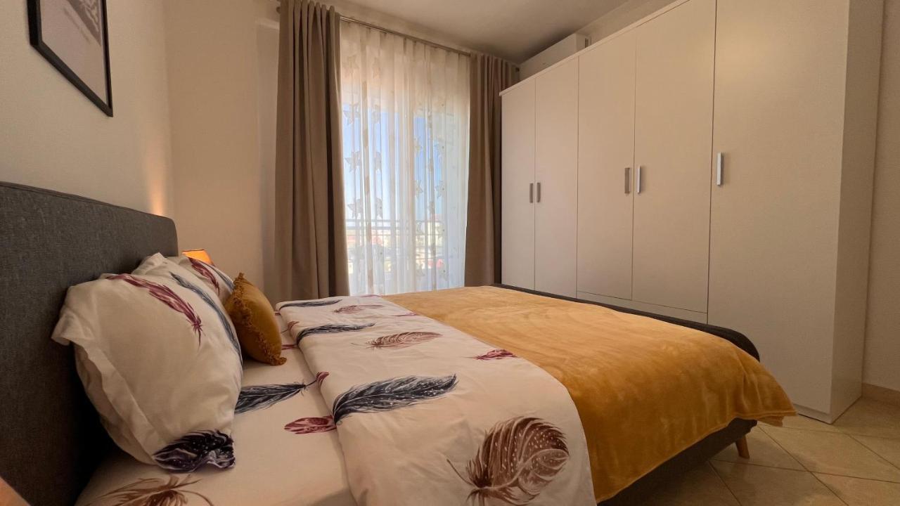 Danny Apartment ดูร์เรส ภายนอก รูปภาพ